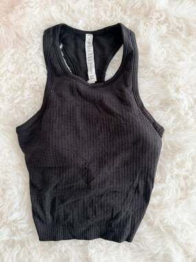 Lululemon Ebb to Street Cropped Racerback Tank Top Black Size 4